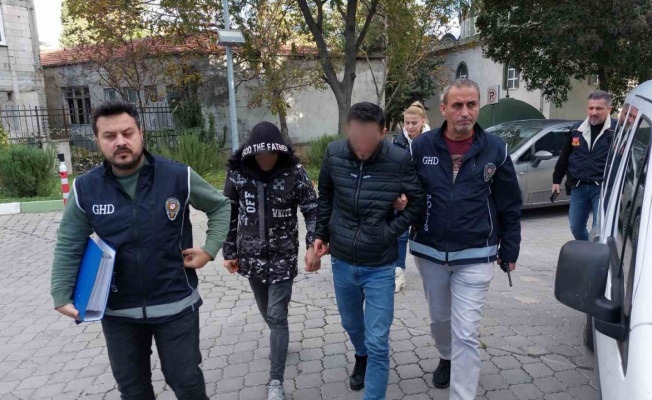 Karadeniz’deki göçmen kaçakçılığına eş zamanlı operasyon: 1’i Afgan uyruklu 3 gözaltı
