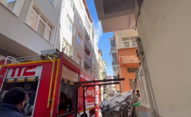 Samsun’da ev yangını: 2 çocuk dumandan etkilendi