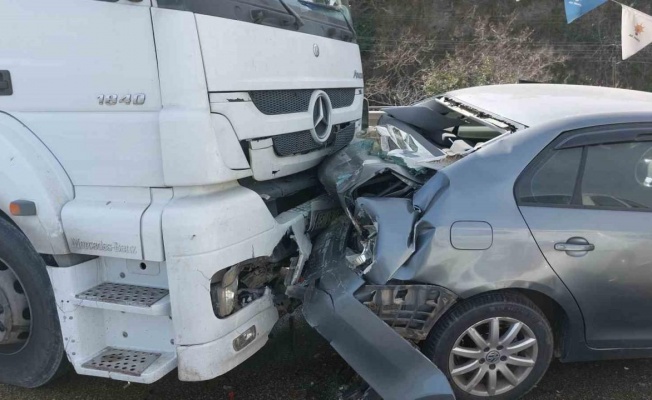 Samsun’da zincirleme trafik kazası: 1’i polis 3 yaralı