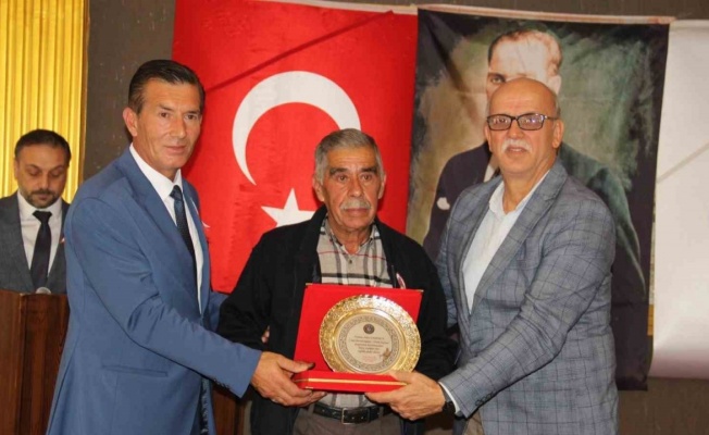 Bafra’da yılın ahisi 64 yıllık torna ustası seçildi